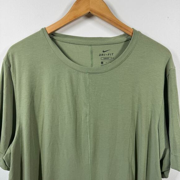 Nike Dri Fit T-Shirt Men XL Green Crew Neck Short Sleeve Active Spring Sport Gym - Picture 2 of 7